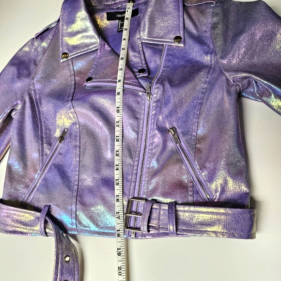 S Forever21, holographic, dichroic, iridescent, rainbow, lavender jacket. - Picture 10 of 12
